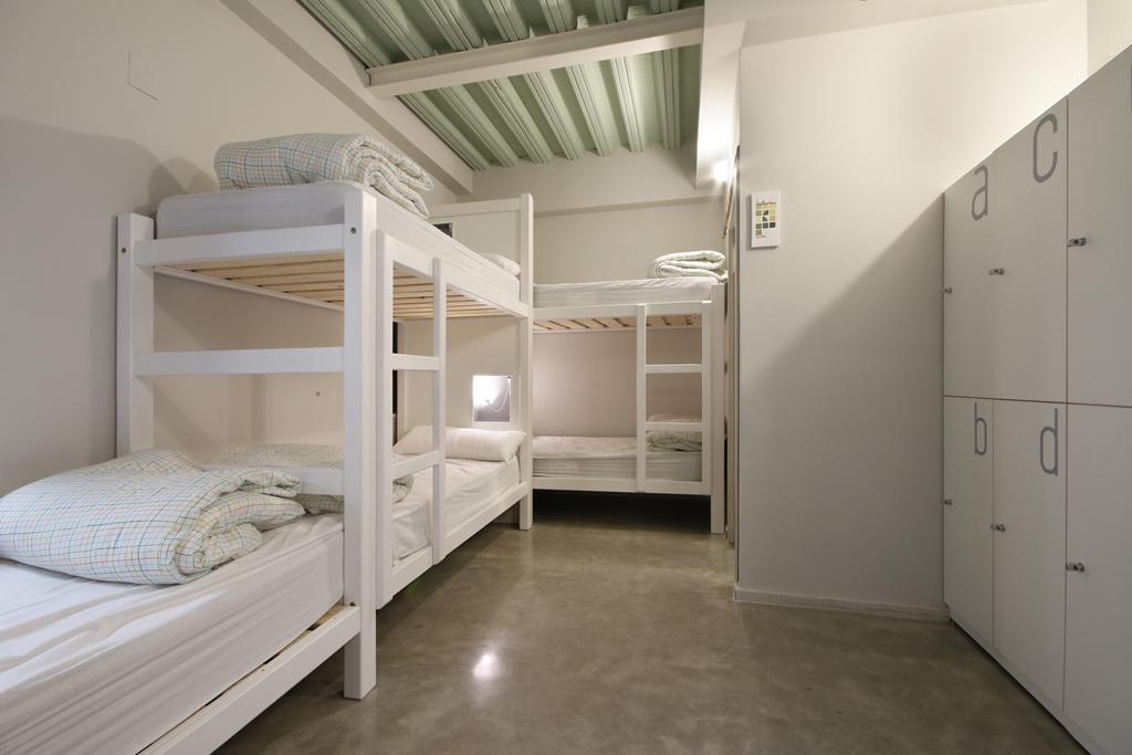 Lemon Rock Hostel Гранада Екстериор снимка
