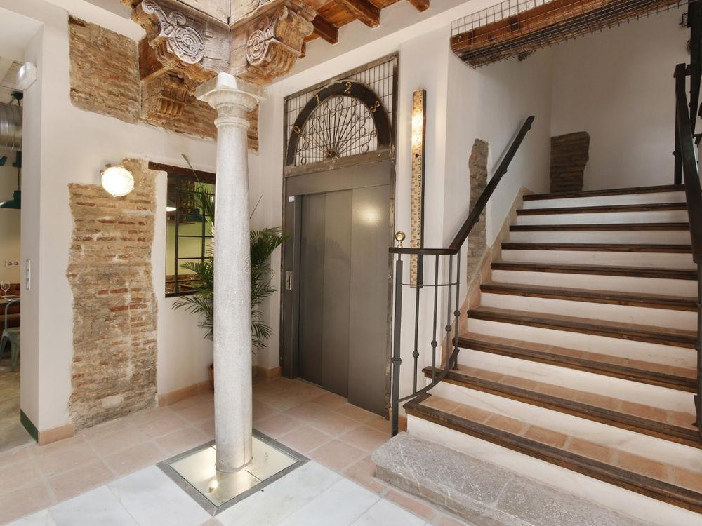 Lemon Rock Hostel Гранада Екстериор снимка
