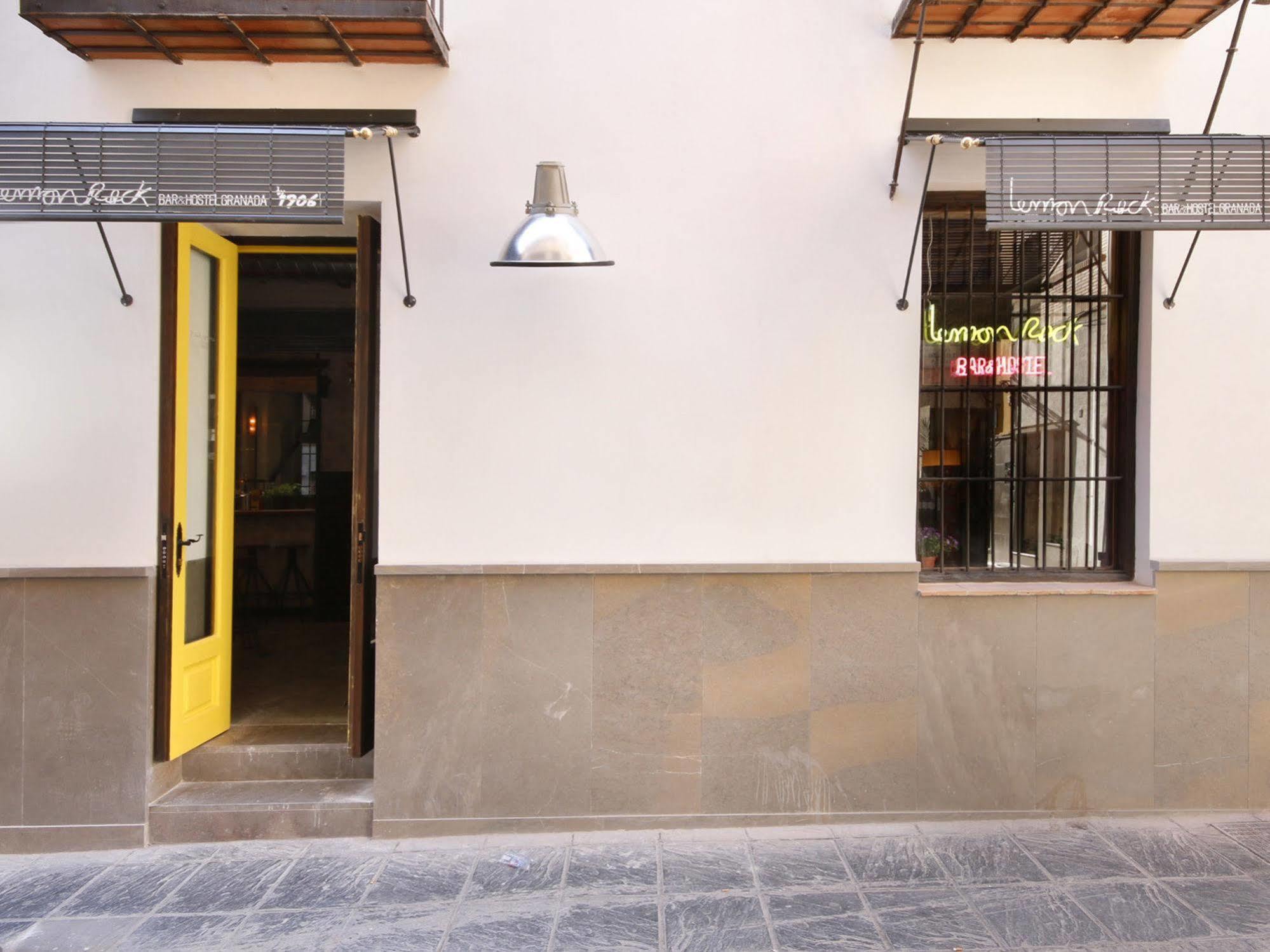 Lemon Rock Hostel Гранада Екстериор снимка