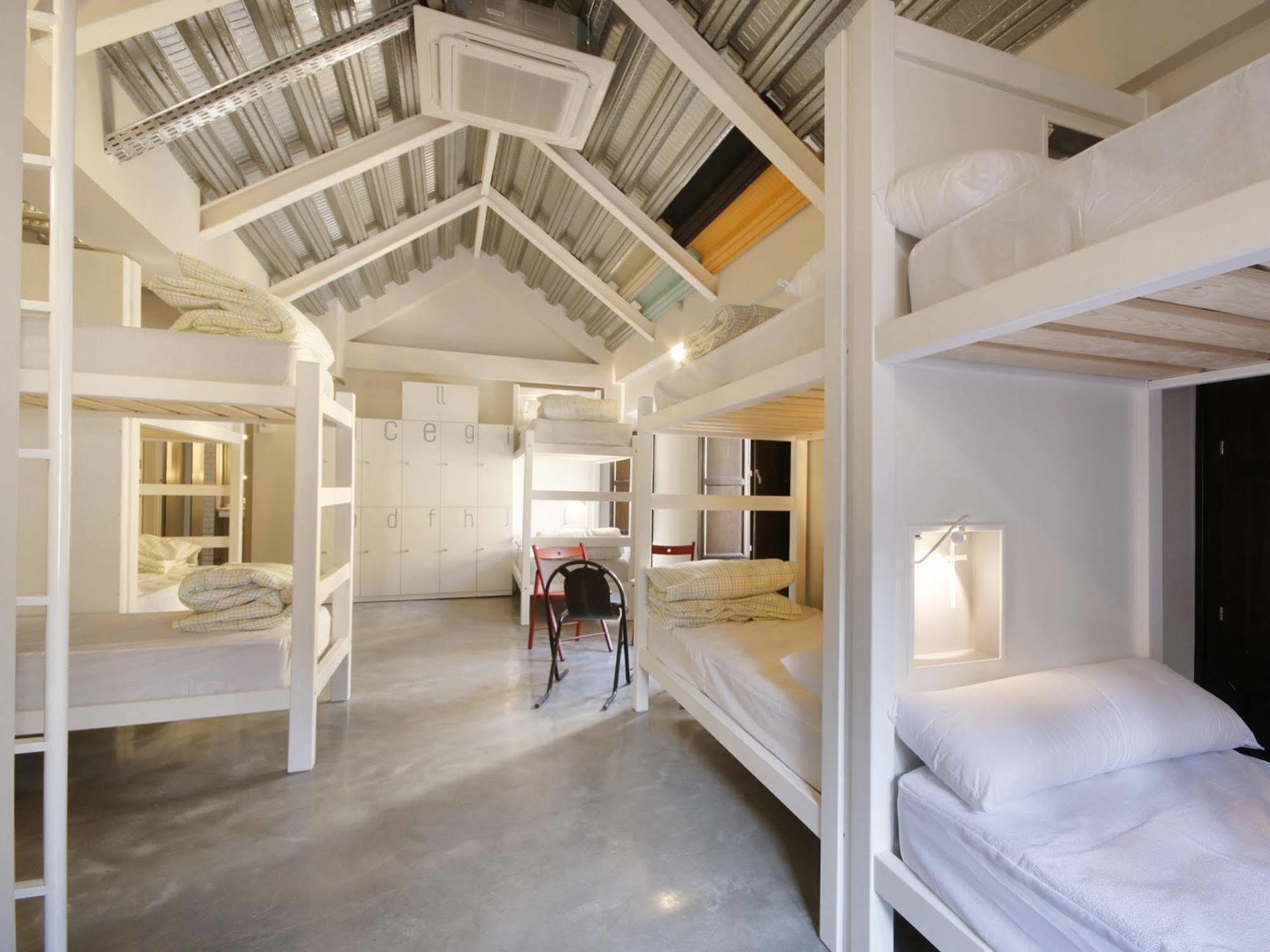 Lemon Rock Hostel Гранада Екстериор снимка